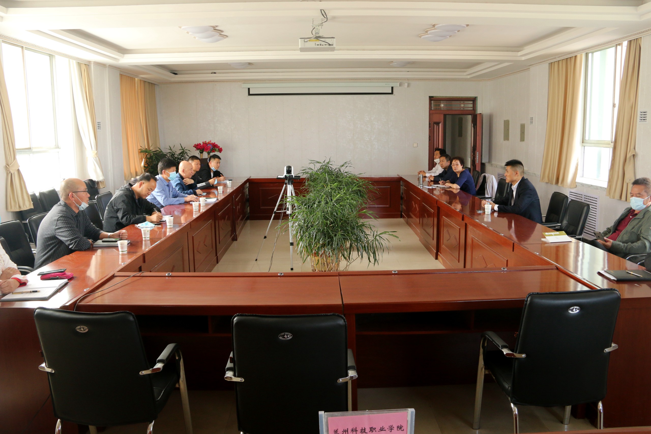 1662080789168781.jpg 1662080789168781.jpg