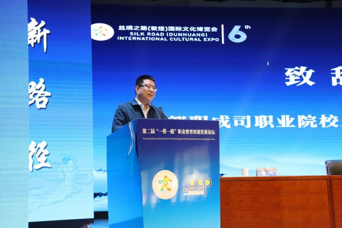 IMG_5890.jpg IMG_5890.jpg