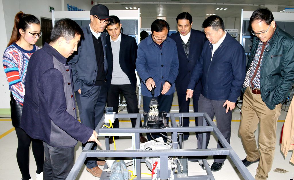 1531384754731540.jpg 实地考察_副本.jpg