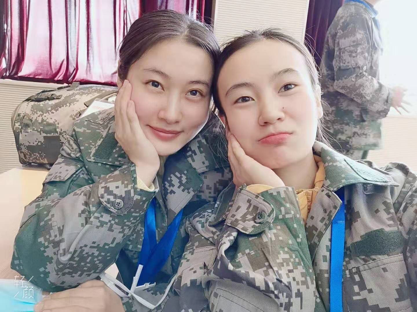 1581586729.jpg 右为石慧帆.jpg